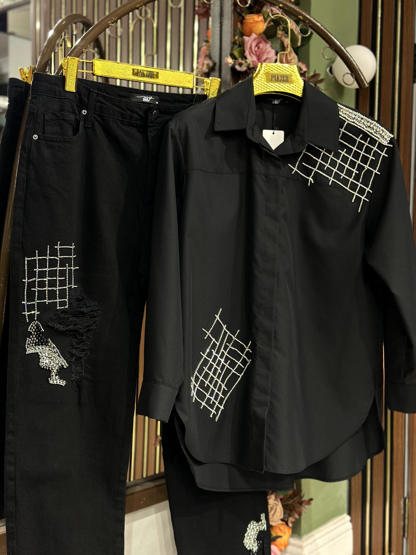 İşlemeli Gömlek Pantolon Takım
